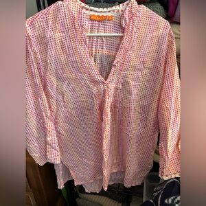 Oliphant lightweight shirt. very flattering.